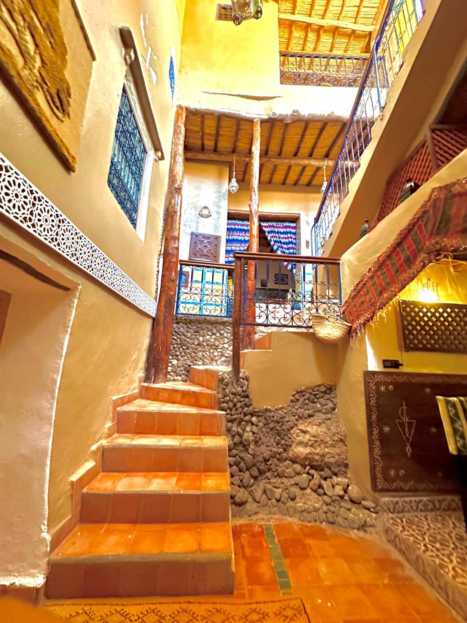 Kasbah El Hajja Bed & Breakfast Aït Benhaddou Dış mekan fotoğraf